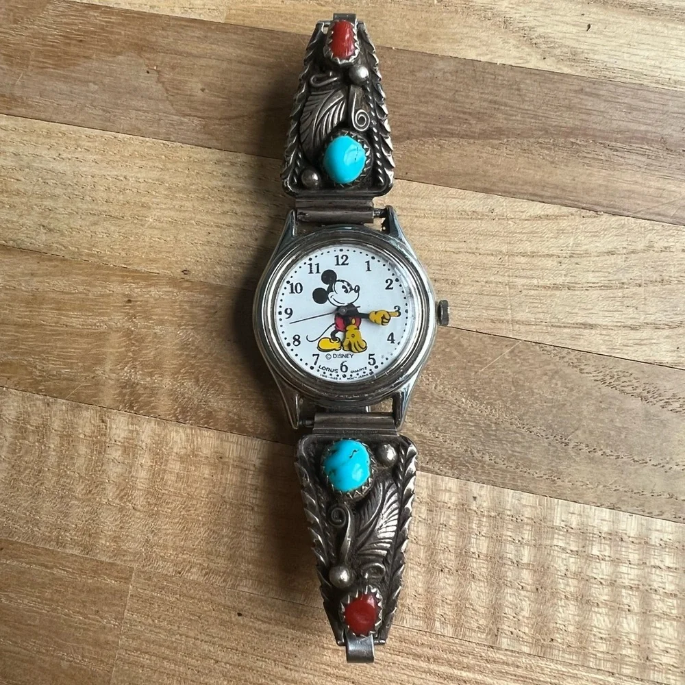 VTG Lorus Mickey Mouse ladies watch with Sterling silver Native American wings